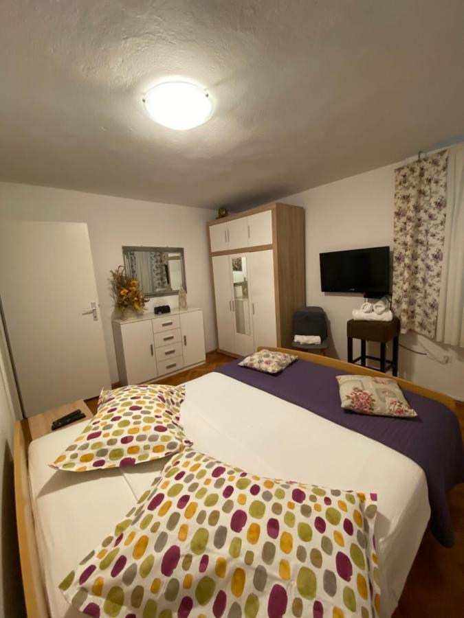 Ferienwohnung Apartman Rose Makarska Exterior foto